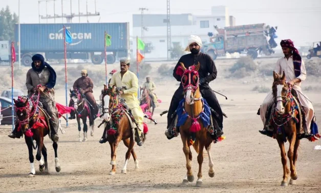 Pacuan Kuda Tahunan di Hyderabad Pertahankan Tradisi Lokal