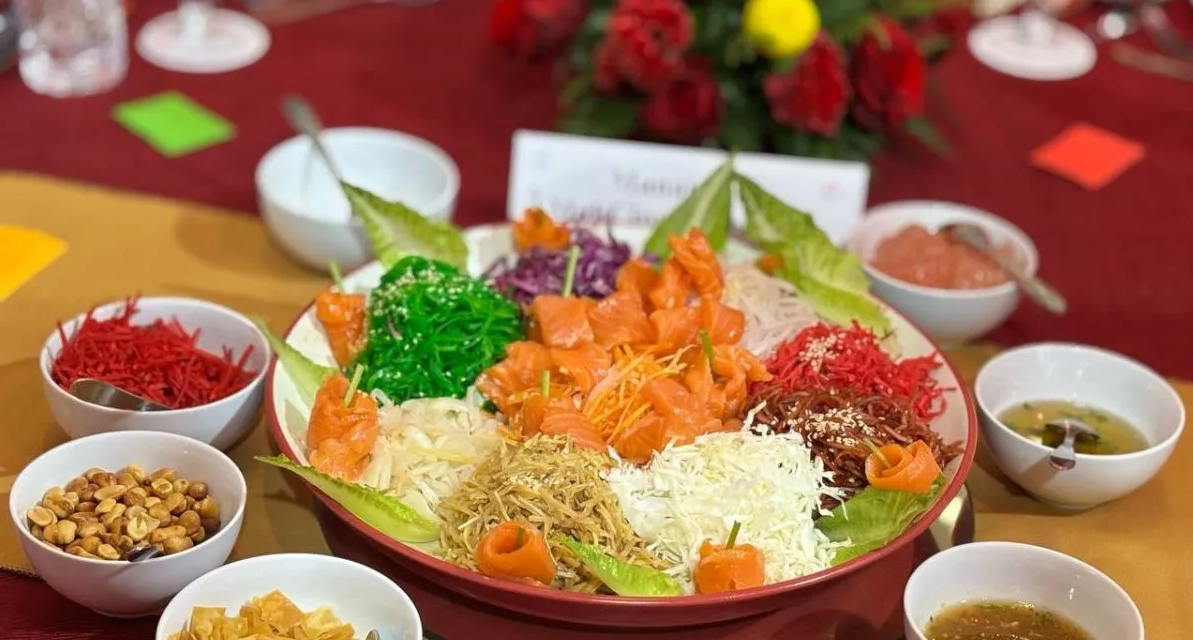 Yu Sheng Tradisi Imlek Keberlimpahan Keharmonisan Keluarga