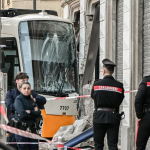 Trem Tergelincir di Milan: Dua Tewas dan Puluhan Luka-Luka