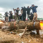 Festival Kuluwung: Tradisi Meriam Kayu sebagai Warisan Budaya