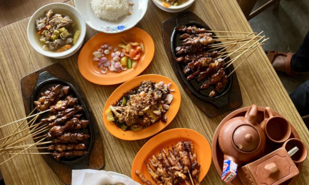 Peran Kuliner Lokal dalam Arus Mudik Sate Kambing Cempe Lemu