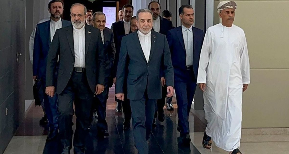 Konflik AS-Iran Perbedaan Strategi Dampaknya Geopolitik Global