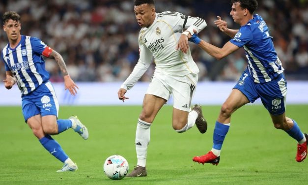 Real Madrid Kalahkan Alaves 2-1 Lewat Gol Jarak Jauh Mbappe