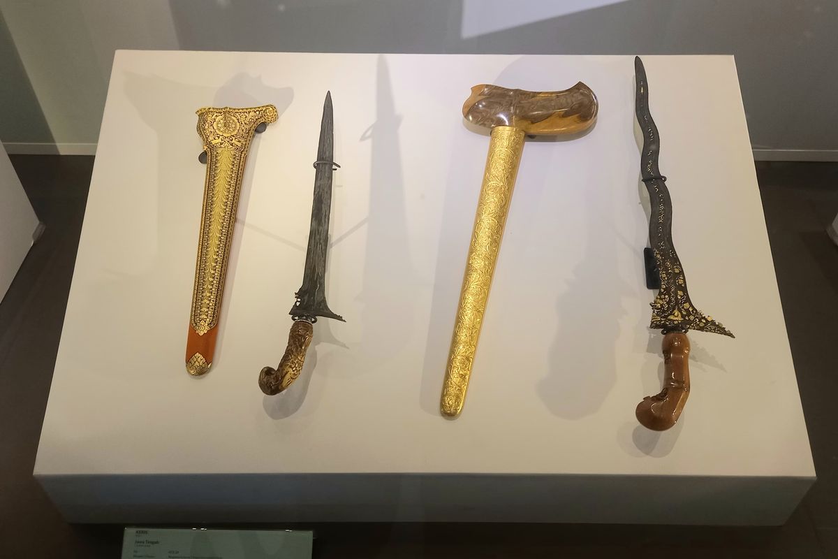 Keris dalam Sejarah