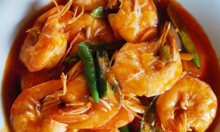 Rahasia Resep Udang Saus Padang, Pedas Gurih Bikin Ketagihan