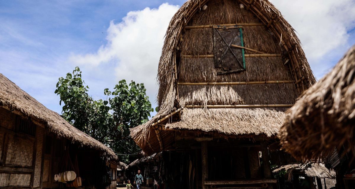 7 Keunikan Rumah Adat Desa Sade Lombok, Warisan Sasak yang Sarat Nilai Budaya
