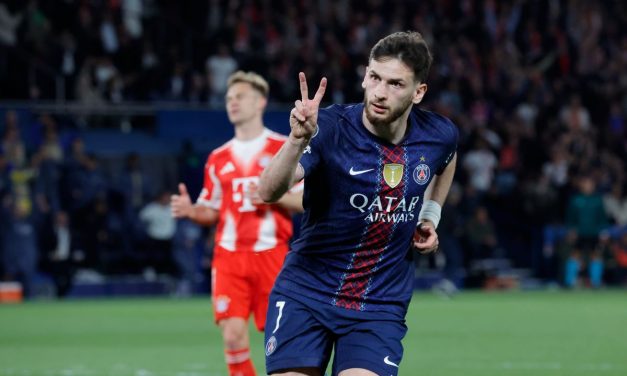 Khvicha Kvaratskhelia Sabet Gelar Pemain Terbaik Liga Champions 2025-2026