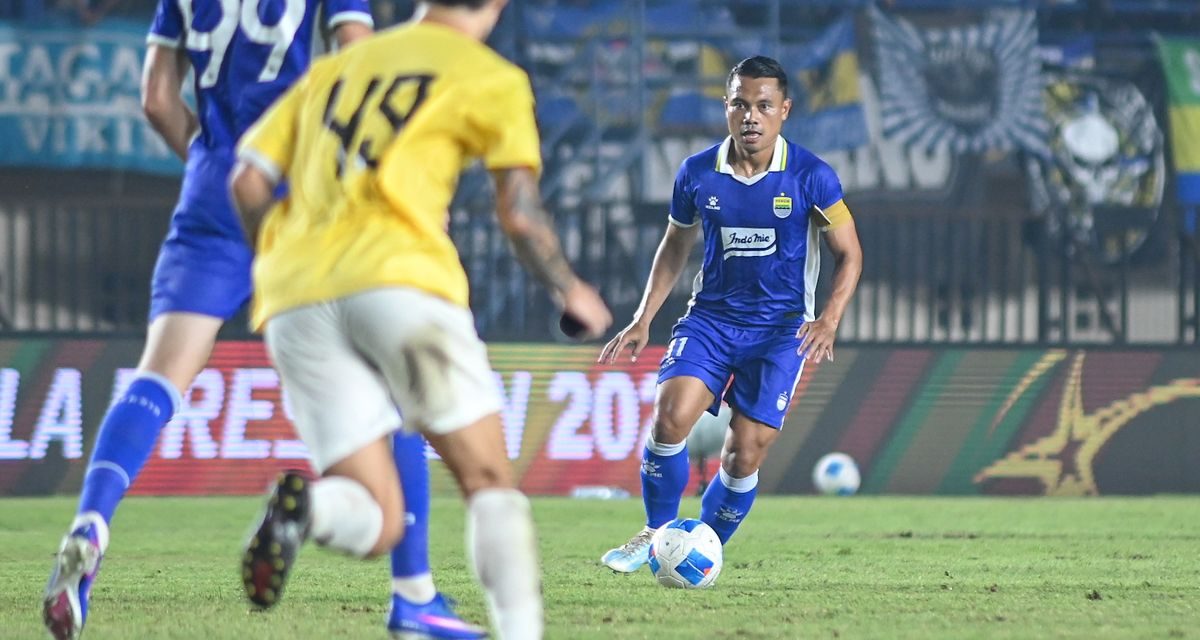 Dedi Kusnandar Sambut Reuni Sabah FC, Persib Maksimalkan Uji Coba Jelang Musim Baru