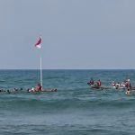 Tradisi Pengibaran Merah Putih di Tengah Laut Pantai Baron Simpan Kisah Perlawanan