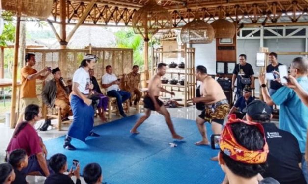 Dua Tradisi Sasak Lombok Timur Resmi Jadi Warisan Budaya Tak Benda