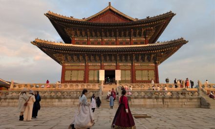 Harga Tiket Istana Korea Selatan Naik Mulai 2027, Pakai Hanbok Tetap Bisa Gratis
