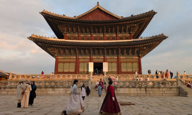 Harga Tiket Istana Korea Selatan Naik Mulai 2027, Pakai Hanbok Tetap Bisa Gratis