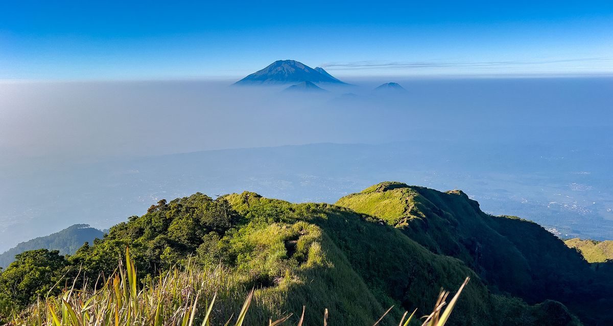 Gunung Ungaran via Perantunan, Jalur Singkat dengan Panorama Sabana